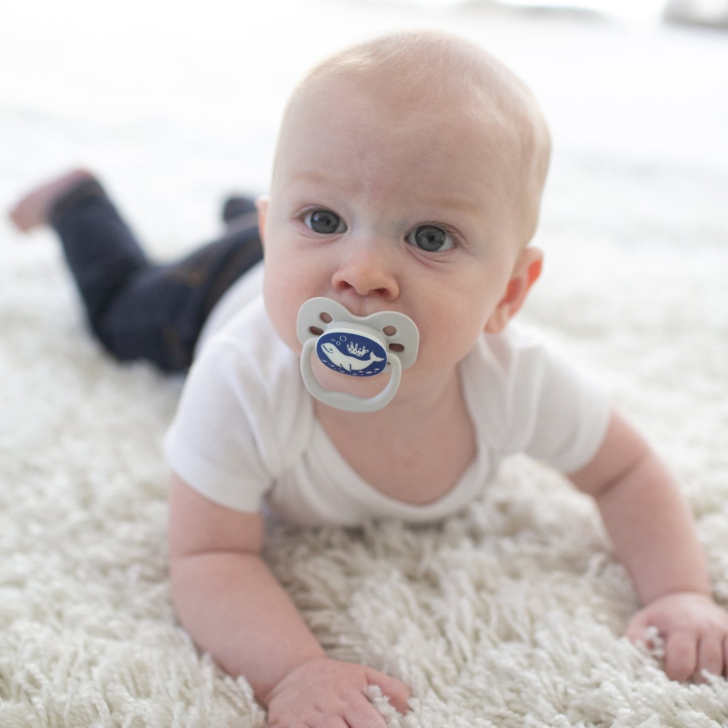 Advantage Baby Pacifier, Fully Symmetrical, Silicone Bulb, 0-6M, BPA Free, Sunrise/Glow, 4 Pack