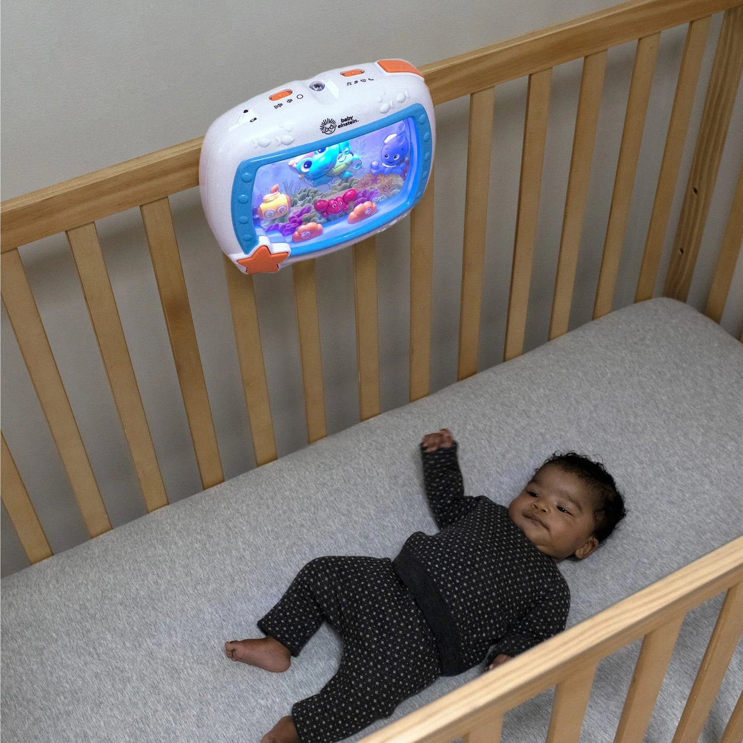Sea Dreams Soother Sleep Sound Machine with White Noise and Remote, Multicolor, for Infants and Kids, 0 Months+