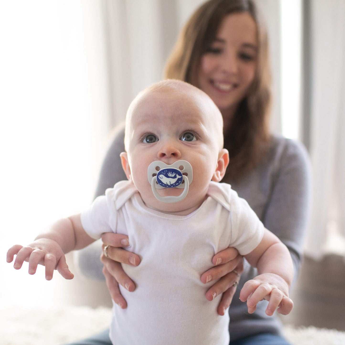 Advantage Baby Pacifier, Fully Symmetrical, Silicone Bulb, 0-6M, BPA Free, Sunrise/Glow, 4 Pack