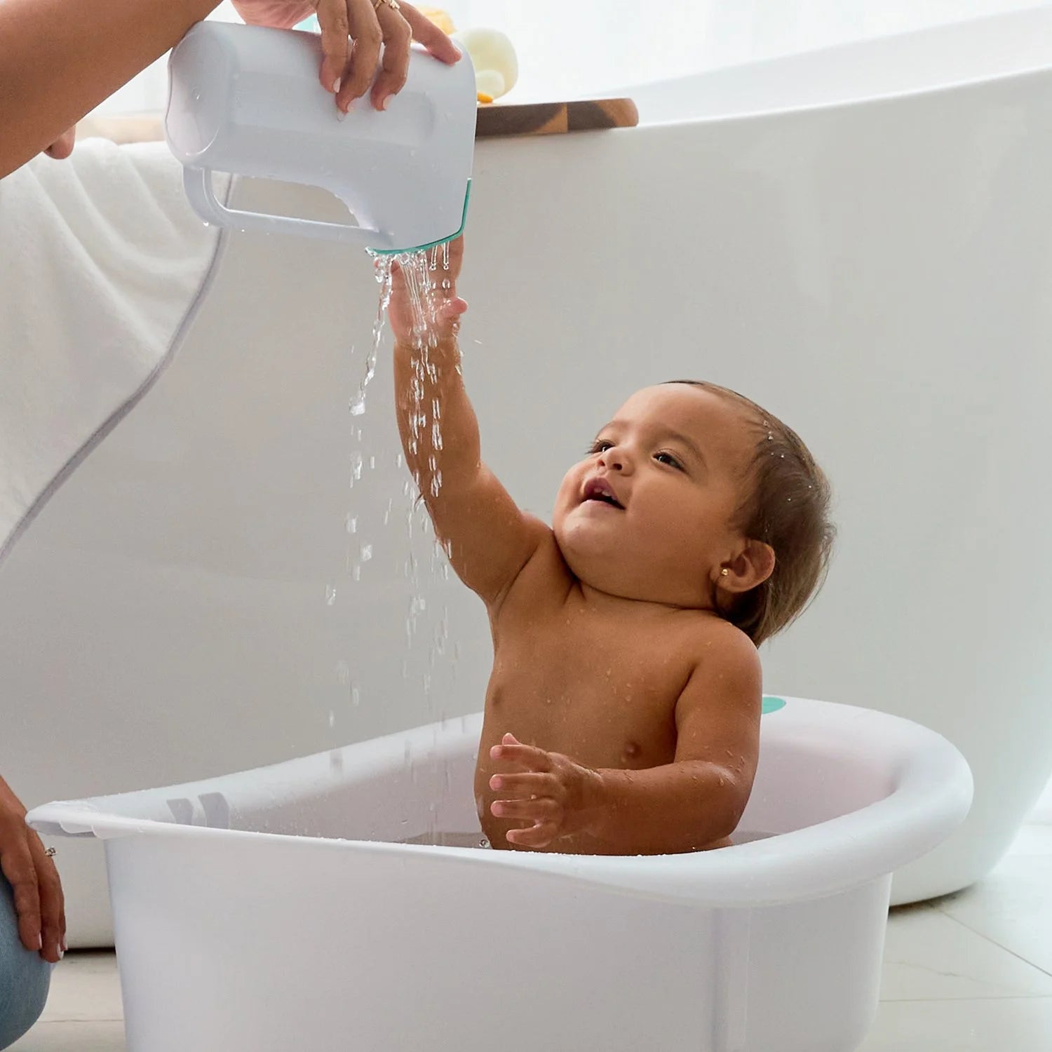 Control the Flow Polypropylene ABS Rinser, Bath Time Rinse Cup with Easy Grip Handle and Removable Rain Shower